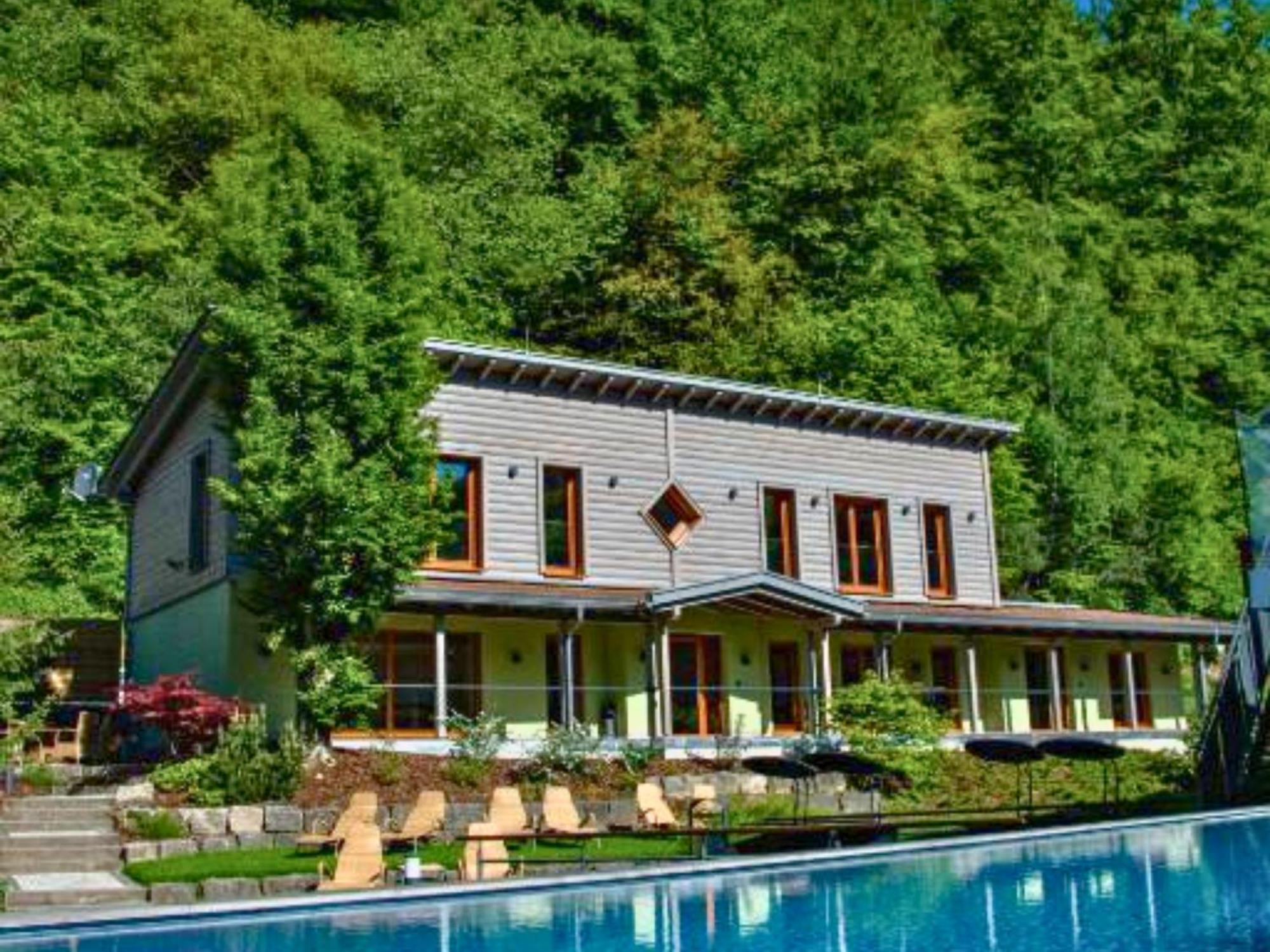 Hotel Lamm Heimbuchenthal Eksteriør bilde